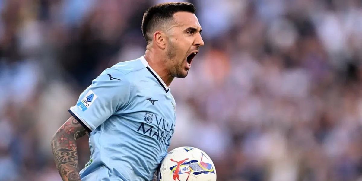 Vecino esulta dopo il gol del pareggio contro la Juventus